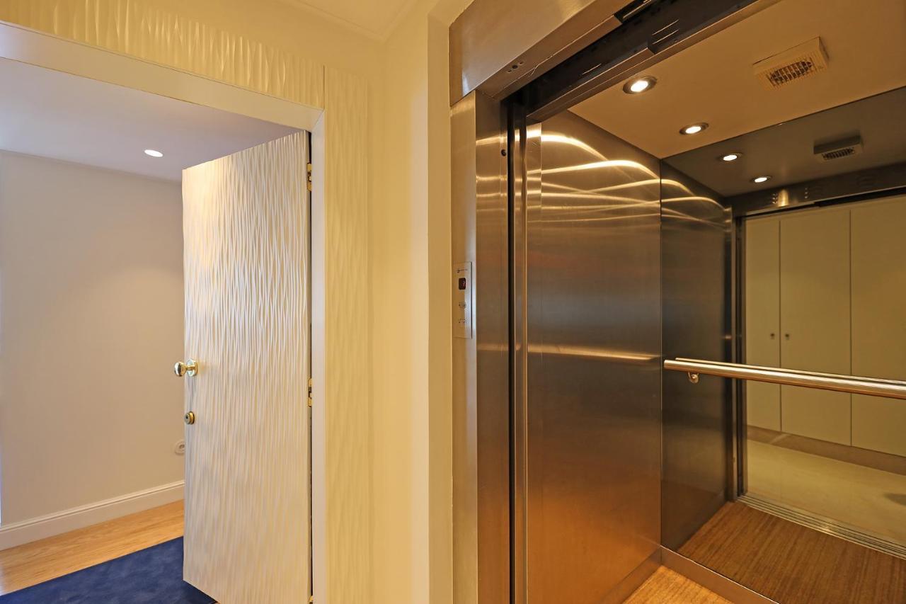 Flh Porto Clerigos Luxury Apartments Εξωτερικό φωτογραφία